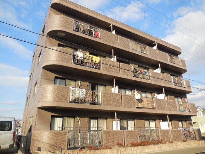 ＣｏｍｆｏｒｔＰａｌａｃｅの物件外観写真