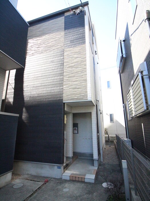 Casa Luce　黄金の物件外観写真