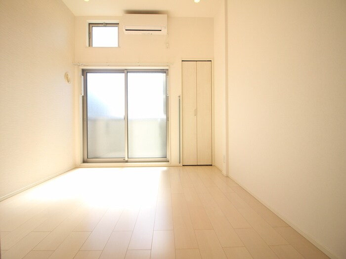 Casa Luce　黄金の物件内観写真