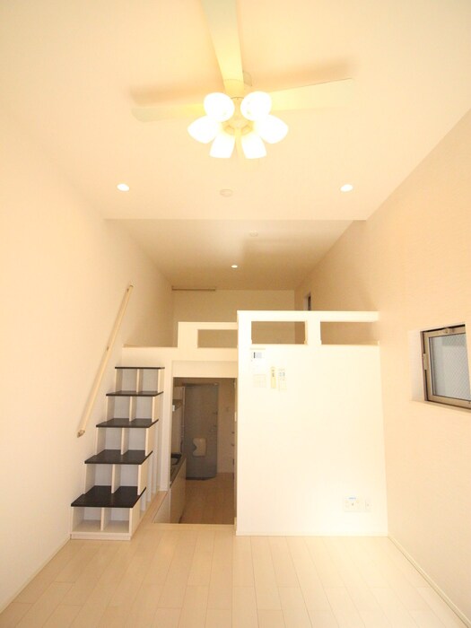 Casa Luce　黄金の物件内観写真