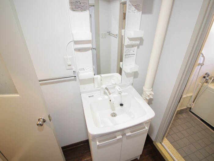 サンパークマンションの物件内観写真