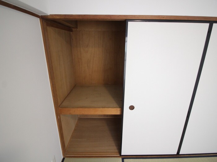 サンパークマンションの物件内観写真