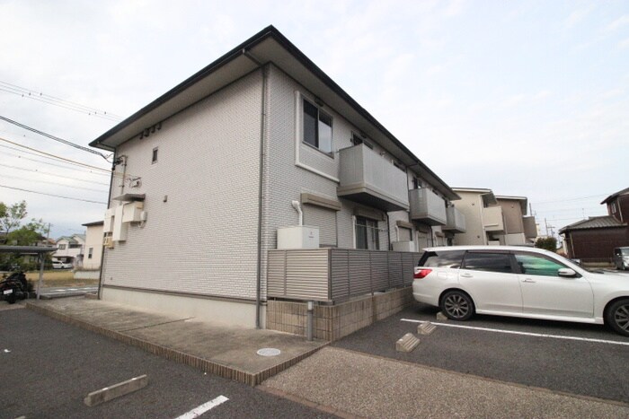 サンパレスⅠの物件外観写真