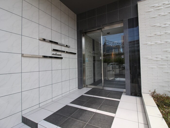 アルテミスの物件外観写真