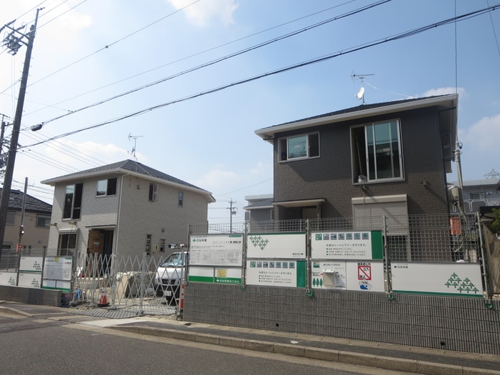 ｺﾝｺﾙﾃﾞｨｱｼﾃｨいだかだいB棟の物件外観写真