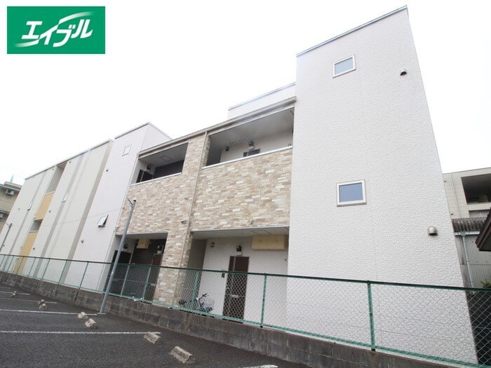 メゾン・ド・琥珀の物件外観写真