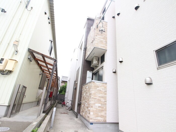 メゾン・ド・琥珀の物件外観写真