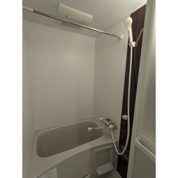 メゾン・ド・琥珀の物件内観写真