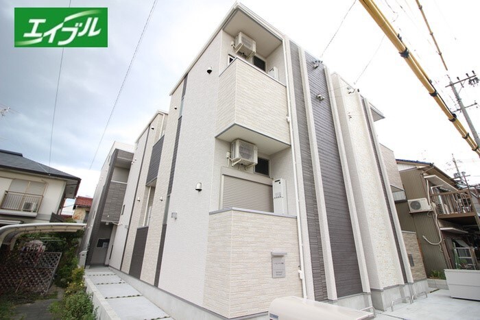 ハーモニーテラス鶴田の物件外観写真