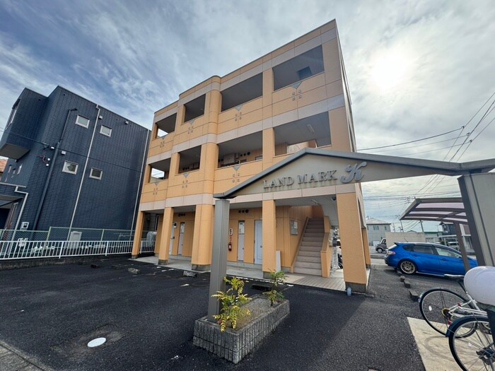 ランドマークＫの物件外観写真