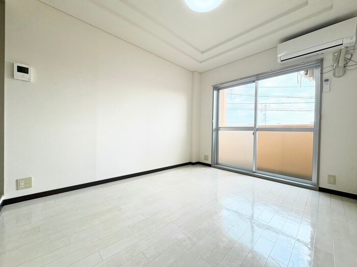 ランドマークＫの物件内観写真