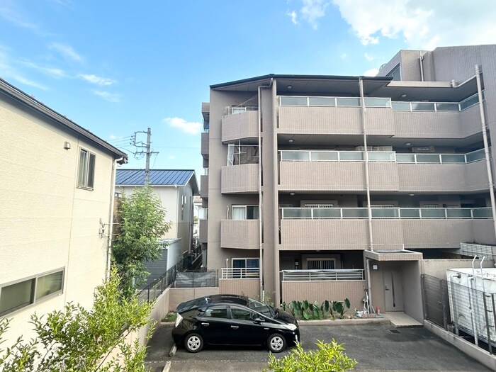 ウィン香月の物件内観写真