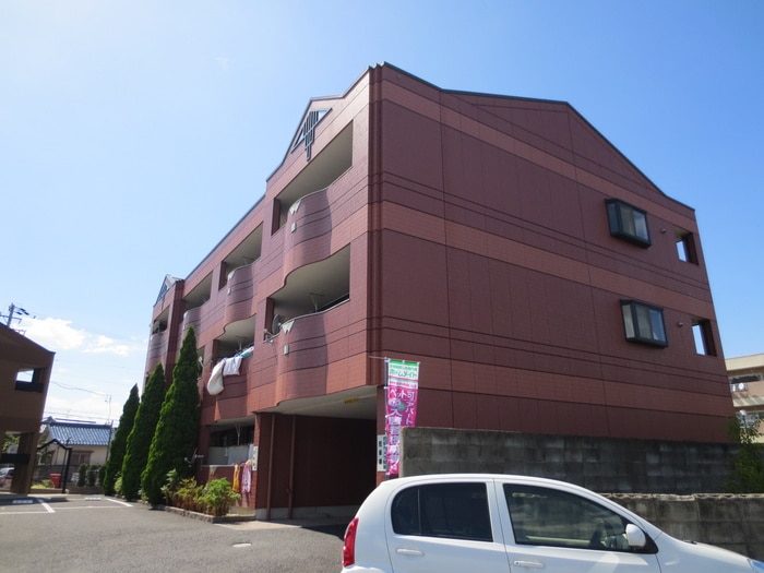 エムアスカの物件外観写真