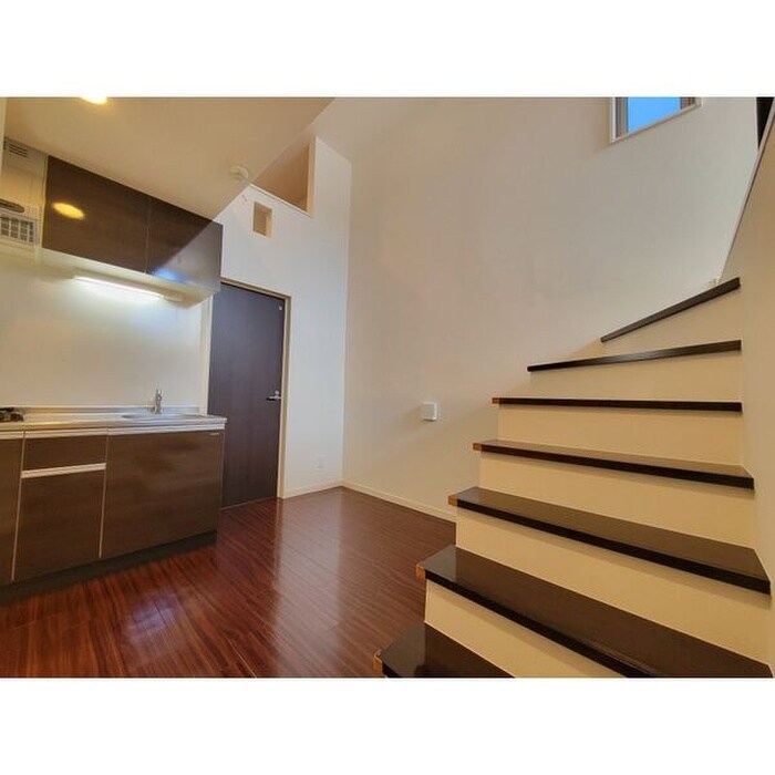 ピアチェーレ新栄の物件内観写真