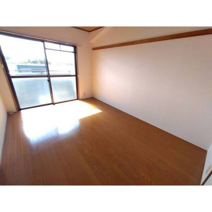 マンションコスモスの物件内観写真