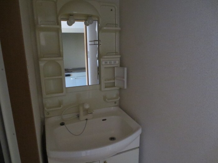 センチュリ－パ－ク広住町の物件内観写真