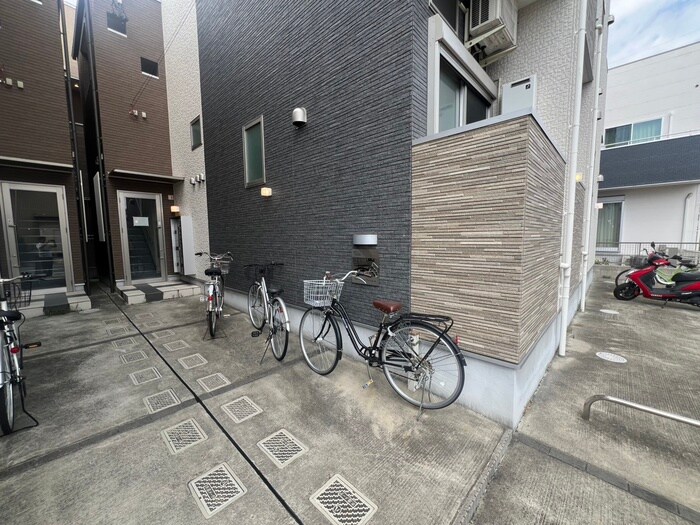 ハーモニーテラス靖国町Vの物件外観写真