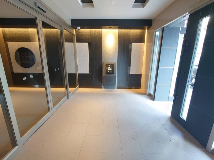 ＳＯＬメイクス新栄の物件外観写真