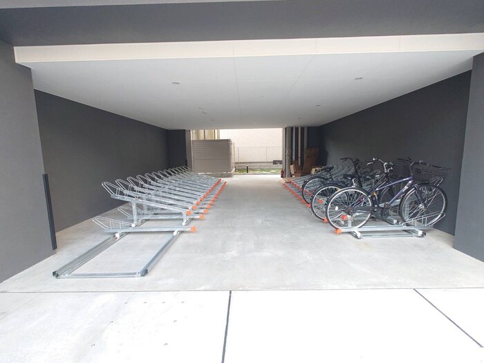 ＳＯＬメイクス新栄の物件外観写真