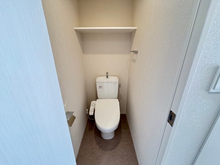 ＳＯＬメイクス新栄の物件内観写真