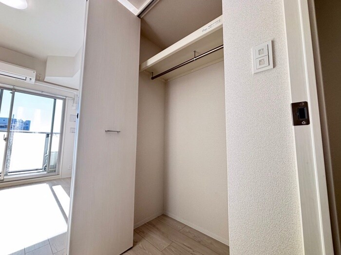 ＳＯＬメイクス新栄の物件内観写真