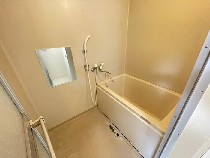 ストーンヒルズＡ棟の物件内観写真