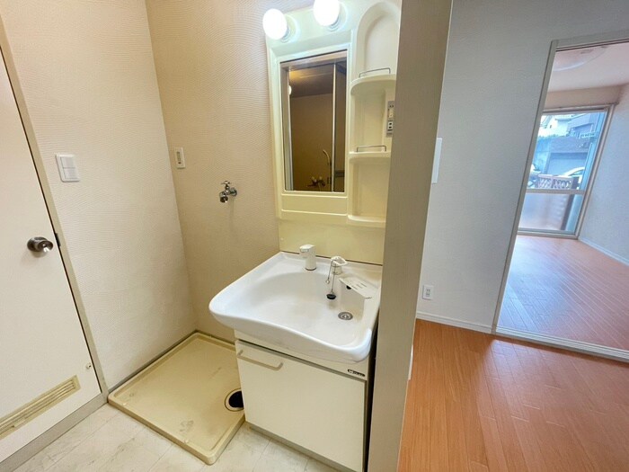 ストーンヒルズＡ棟の物件内観写真