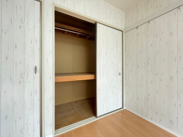 ストーンヒルズＡ棟の物件内観写真