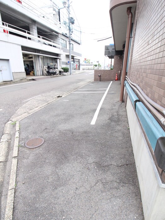 エクセル２１の物件外観写真