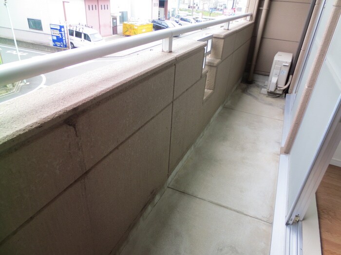 ロイヤルウィングの物件内観写真