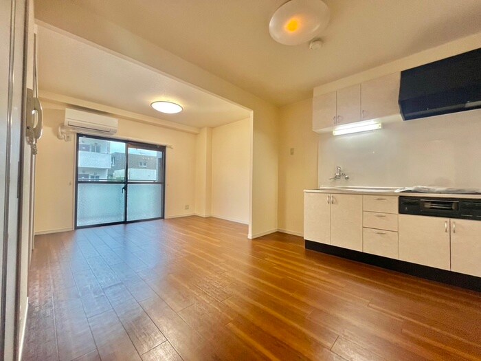 ＢＥＬＬＧＲＡＹＫ．Ｉ．の物件内観写真