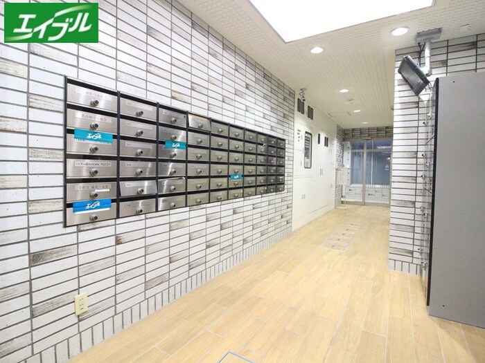 ラ・メゾン翠山の物件外観写真