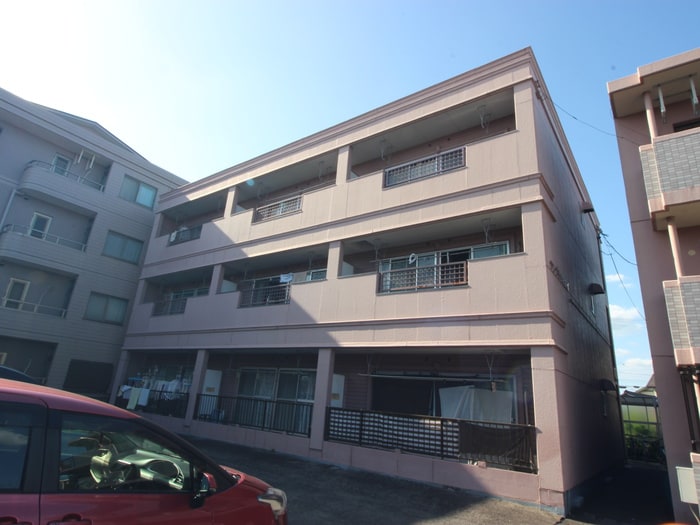 サンプラザサカイの物件外観写真