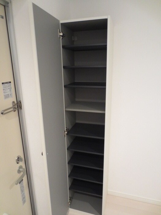 プランドール東海通の物件内観写真