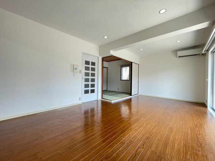 グランデ亀の井の物件内観写真