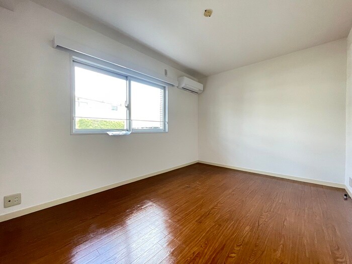 グランデ亀の井の物件内観写真