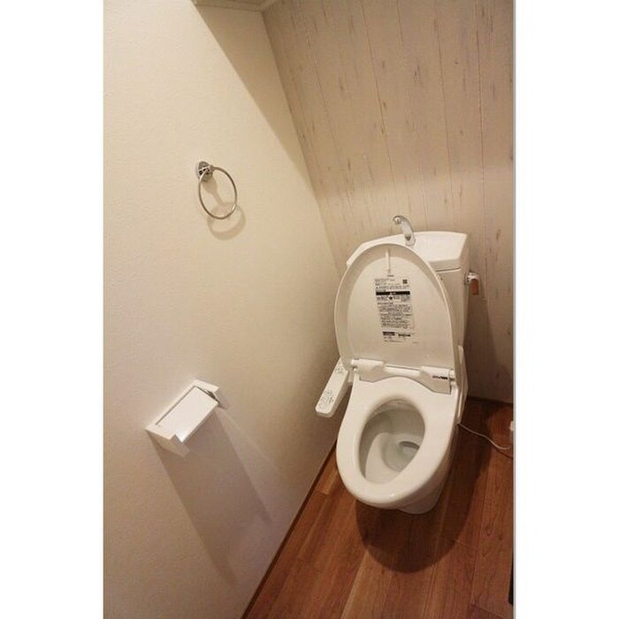 Grandtic Residence堀田の物件内観写真