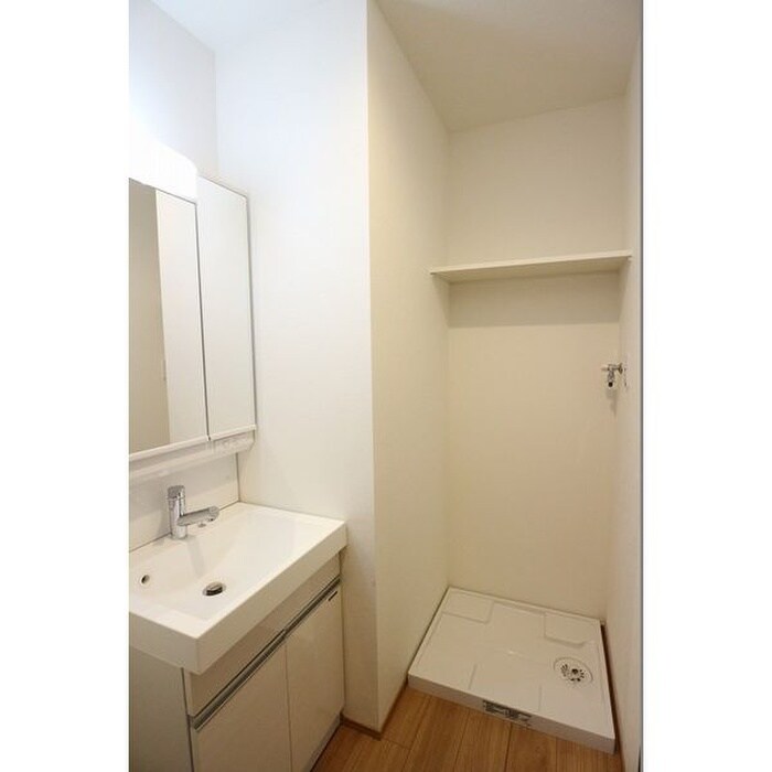 Grandtic Residence堀田の物件内観写真