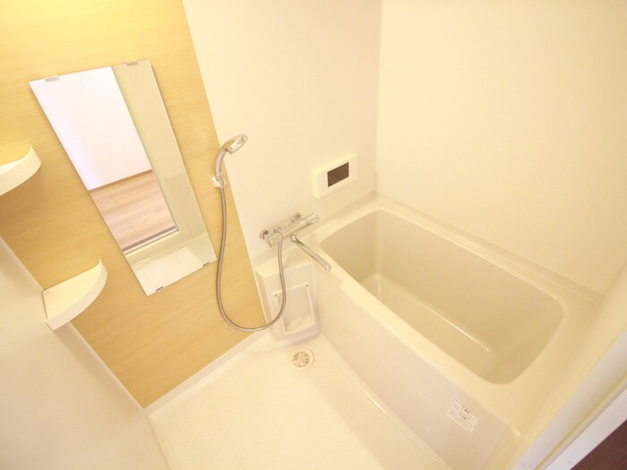 Grandtic Residence堀田の物件内観写真