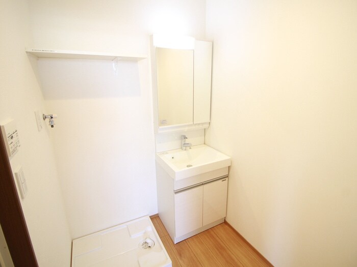 Grandtic Residence堀田の物件内観写真