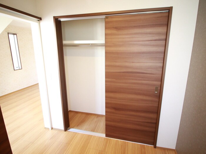 Grandtic Residence堀田の物件内観写真