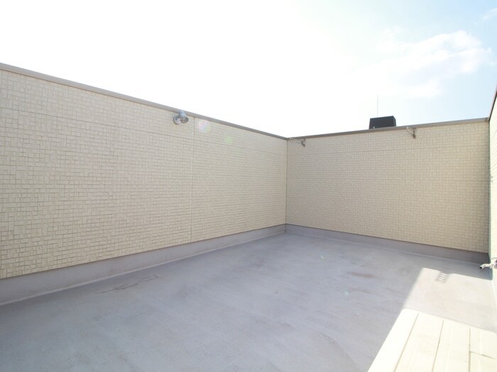 Grandtic Residence堀田の物件内観写真