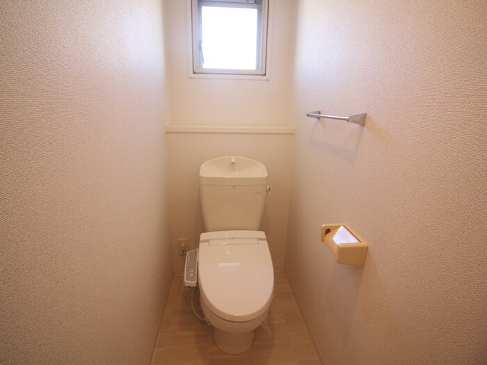 ﾗﾌﾟｰﾘｱ御器所の物件内観写真