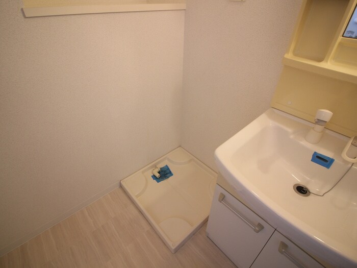 ﾗﾌﾟｰﾘｱ御器所の物件内観写真