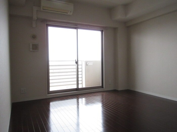 アマーレ東海通の物件内観写真