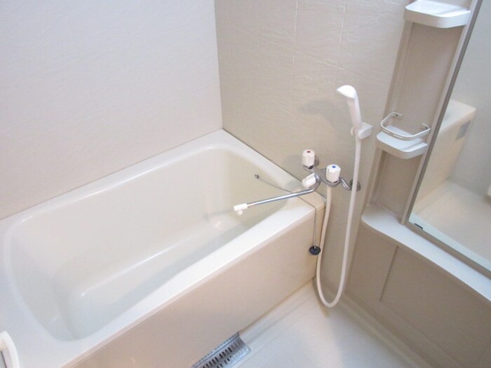 アマーレ東海通の物件内観写真