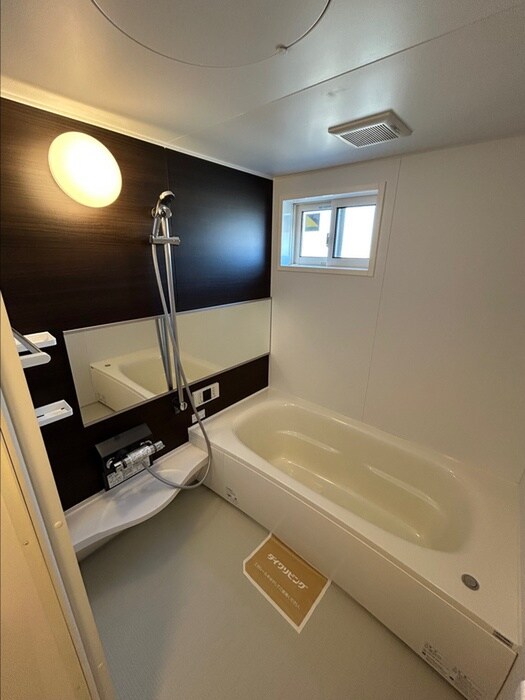 グランシャリオＣ棟の物件内観写真