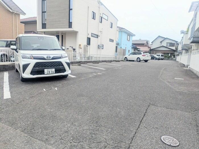 シャ－ウッドＭＩの物件外観写真