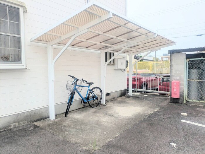 シャ－ウッドＭＩの物件外観写真