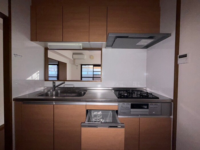 ケルン白壁の物件内観写真